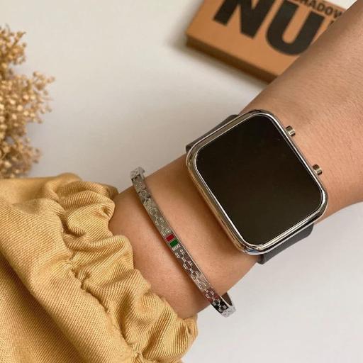 ساعت مچی ال ای دی زنانه و مردانه بند رابر بسیار شیک و لاکچری led watch